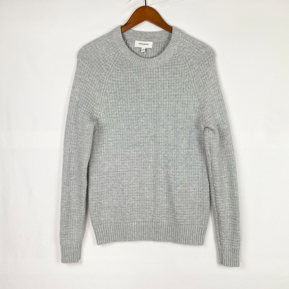 Banana Republic Men’s Cozy Textured Sweater‎ Medium Gray Straight Hem Size Large